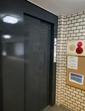 ラフィネ新宿の外観