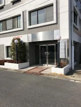 南青山273ビルの外観