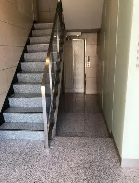 花岡ビルの外観