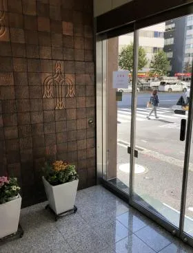 花岡ビルの外観