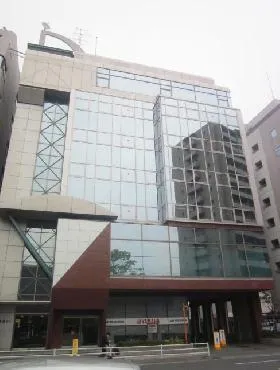 東通ビルの外観