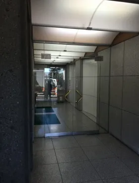 東通ビルの外観