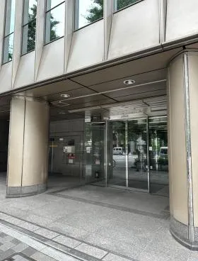 明治安田生命末広町ビルの外観