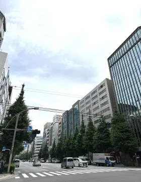明治安田生命末広町ビルの外観