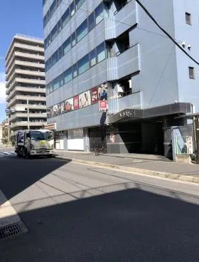 吾妻橋アドバンスビルの外観