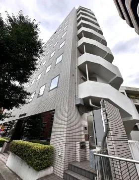 VORT代官山ビルの外観