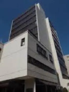 西原新館ビルの外観