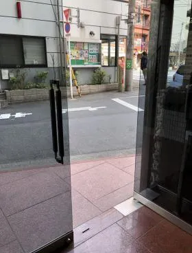 新宿松本ビルの外観