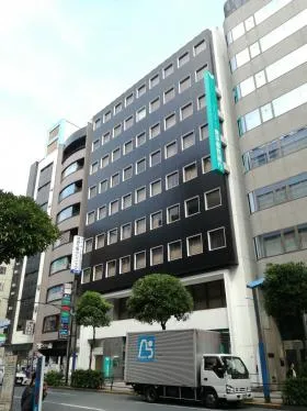 アイ・アンド・イー池袋ビルの外観