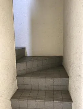 小島ビルの外観