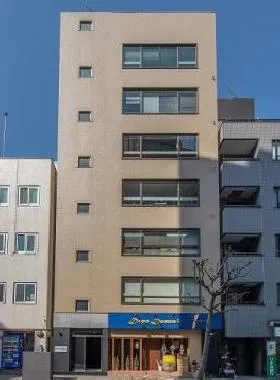 アクタアワーズ京橋ビルの外観