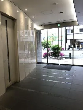 亀田ビルの外観