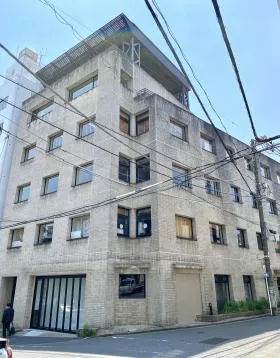 EBISU-WESTの外観