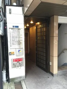 東鈴ビルの外観