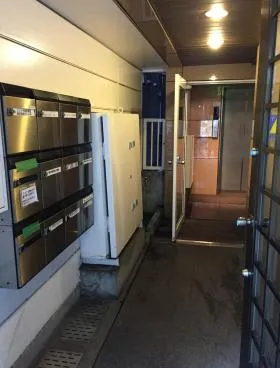 東鈴ビルの外観