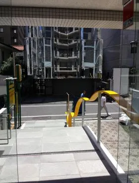 林五ビルの外観