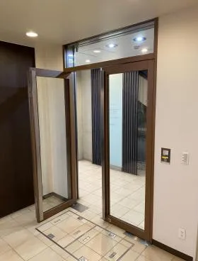 汐留AZビルの外観