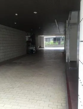 三田UTビルの外観