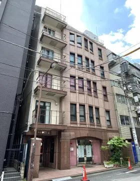秀永神田ビルの外観