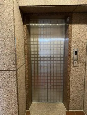 秀永神田ビルの外観