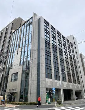 タカラビルの外観