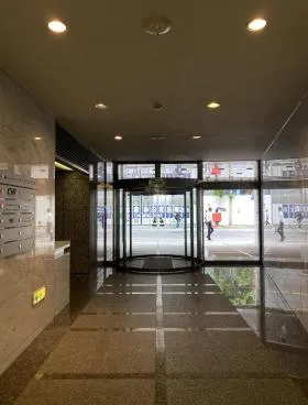 タカラビルの外観