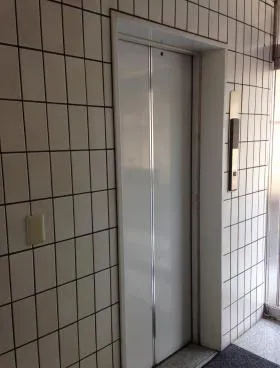 石渡第2ビルの外観