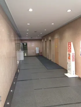 千葉新町ビルの外観