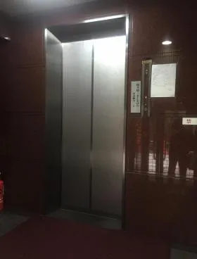芝コトブキビルの外観
