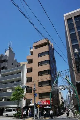 芝コトブキビルの外観