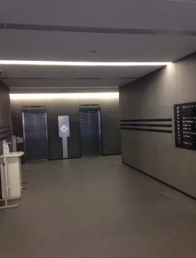 IMI千葉富士見ビルの外観