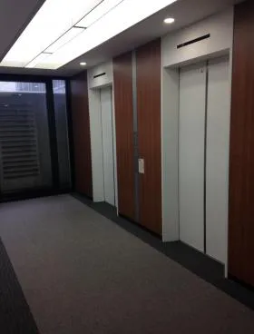 IMI千葉富士見ビルの外観