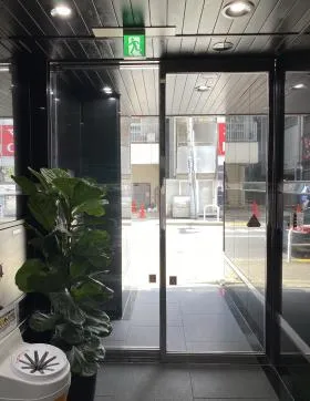 トラスト浜松町ビルの外観