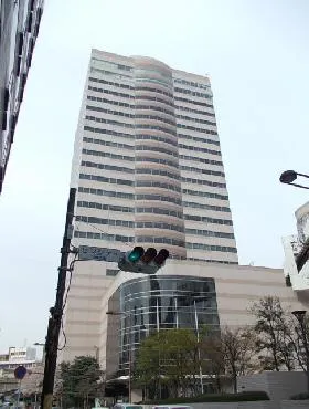 センシティタワーの外観