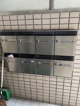 芝阿部ビルの外観