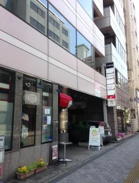 Y・Sビルの外観