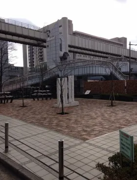 朝日生命千葉登戸ビルの外観