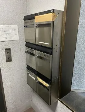 関東ビルの外観