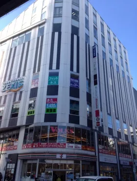日土地千葉ビルの外観