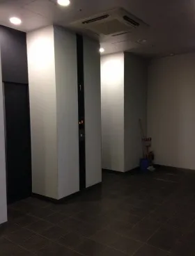 日土地千葉ビルの外観