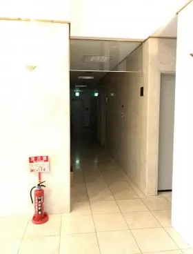 雄元千葉ビルの外観