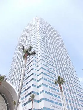 ワールドビジネスガーデン(WBG)の外観