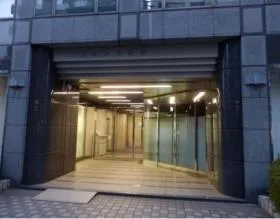 SRビル新横浜(旧:コムシス新横浜)の外観