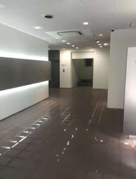 新横浜214ビル(旧KDX新横浜214)ビルの外観