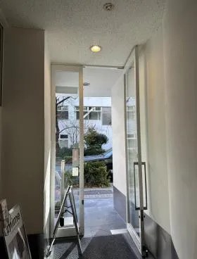 銀座クレッセントビルの外観