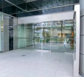 新横浜TECHビルA館の外観
