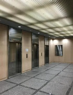 友泉新横浜ビルの外観