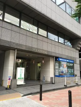 新横浜ICビルの外観