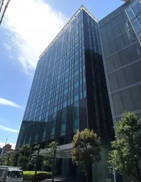 エースファーストビルの外観