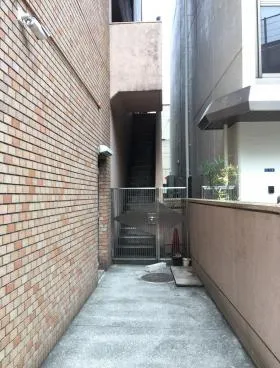 富士陰ビルの外観